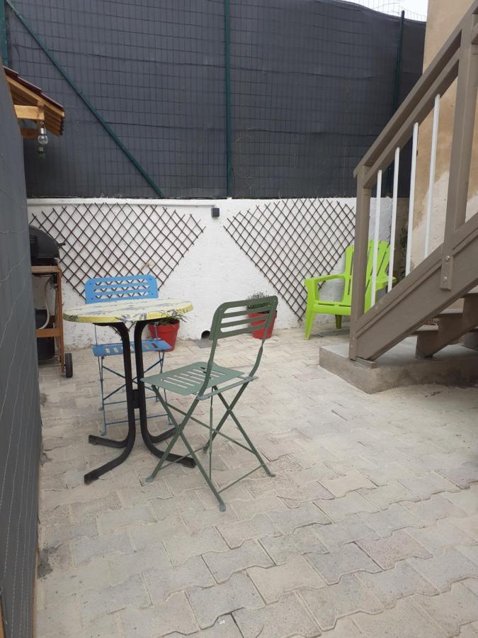 Thym & Romarin Apartment Aubignan Exterior photo